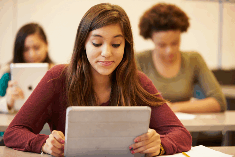 A photo illustrating College advisor South Florida at International College Counselors offers tips on what 10th graders should be doing now to prepare for college